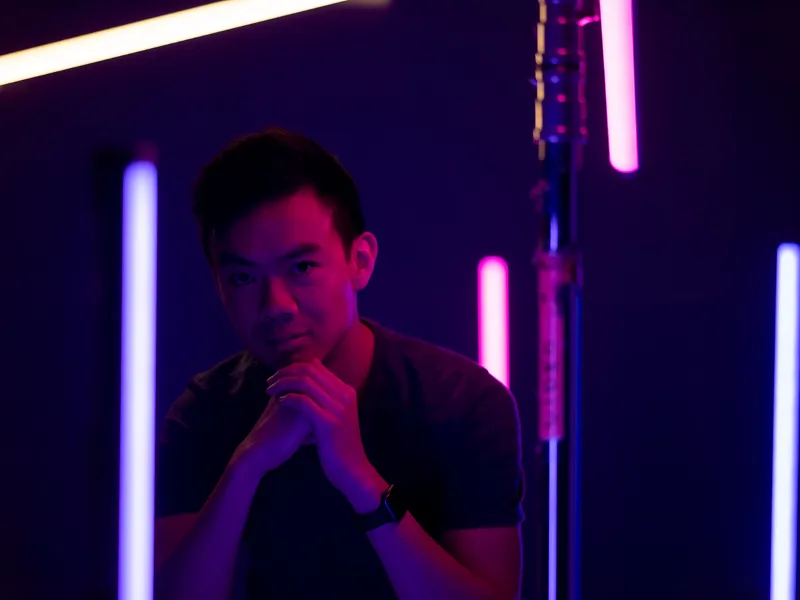 Actor portrait with coloured gels, SpeedyHeadshots
